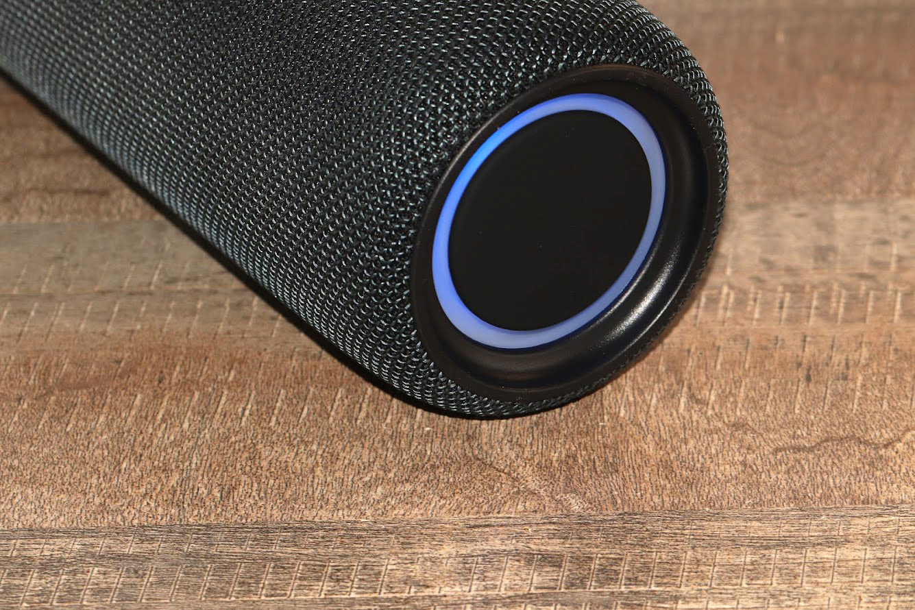 REAL-EL_X-715_portable_acoustics