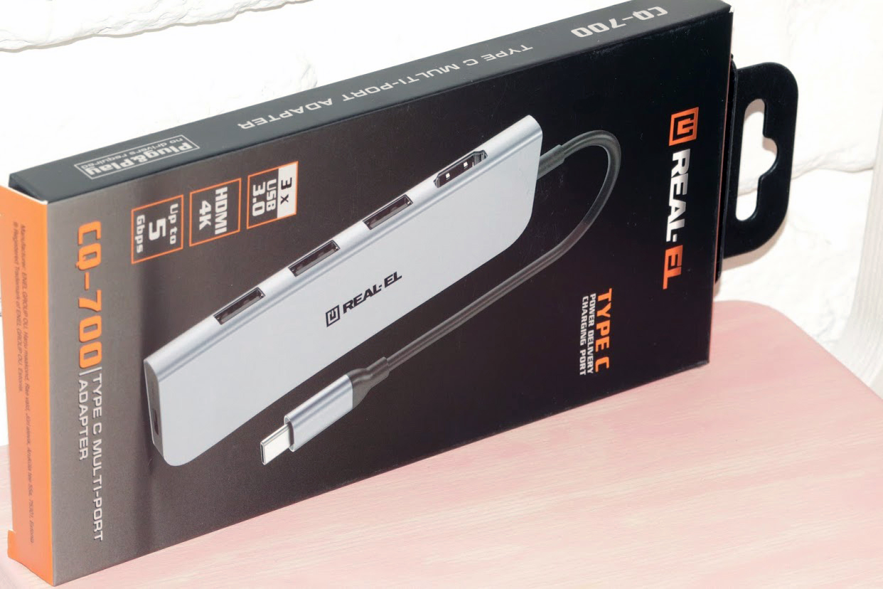 Упаковка адаптера REAL-EL CQ-700 ypakovka_adapter_real_el_cq_700