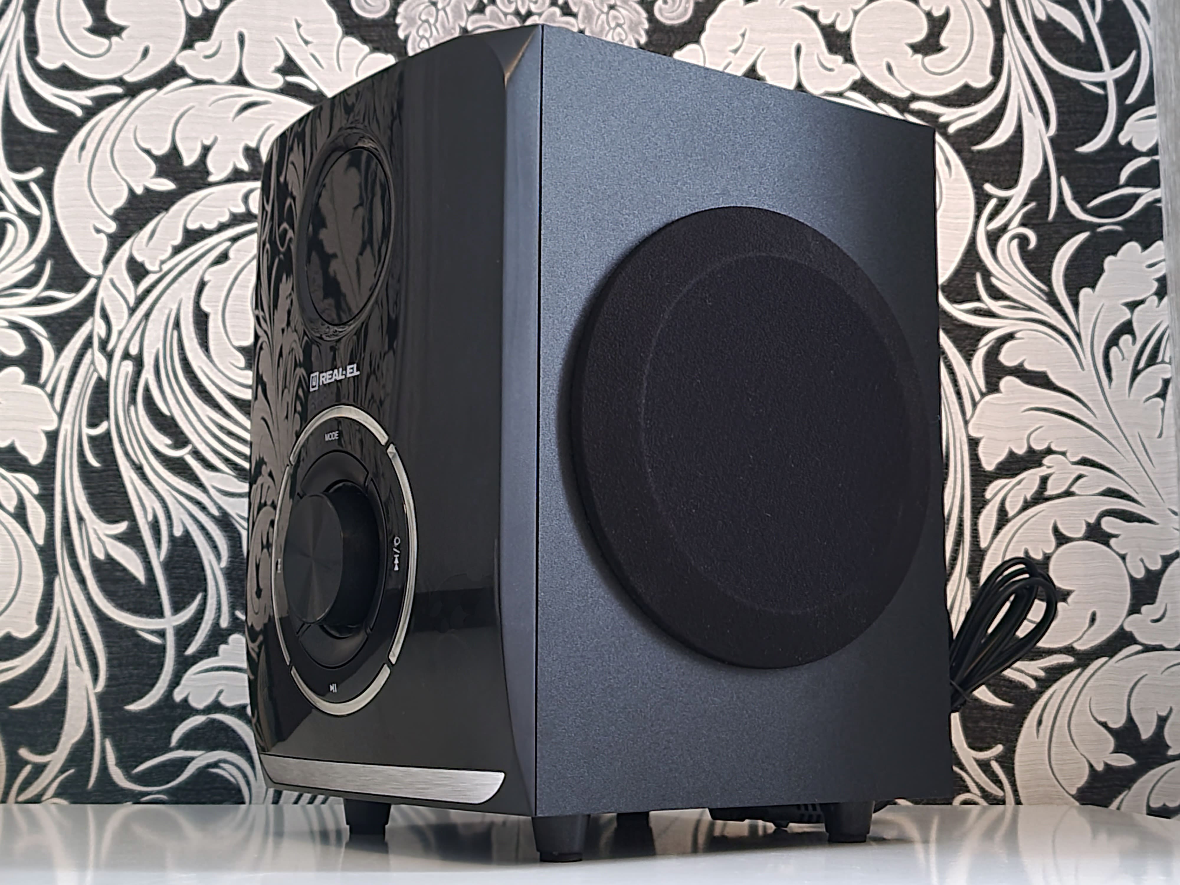 Колонки REAL-EL M-580 kolonki-real-el-m-580