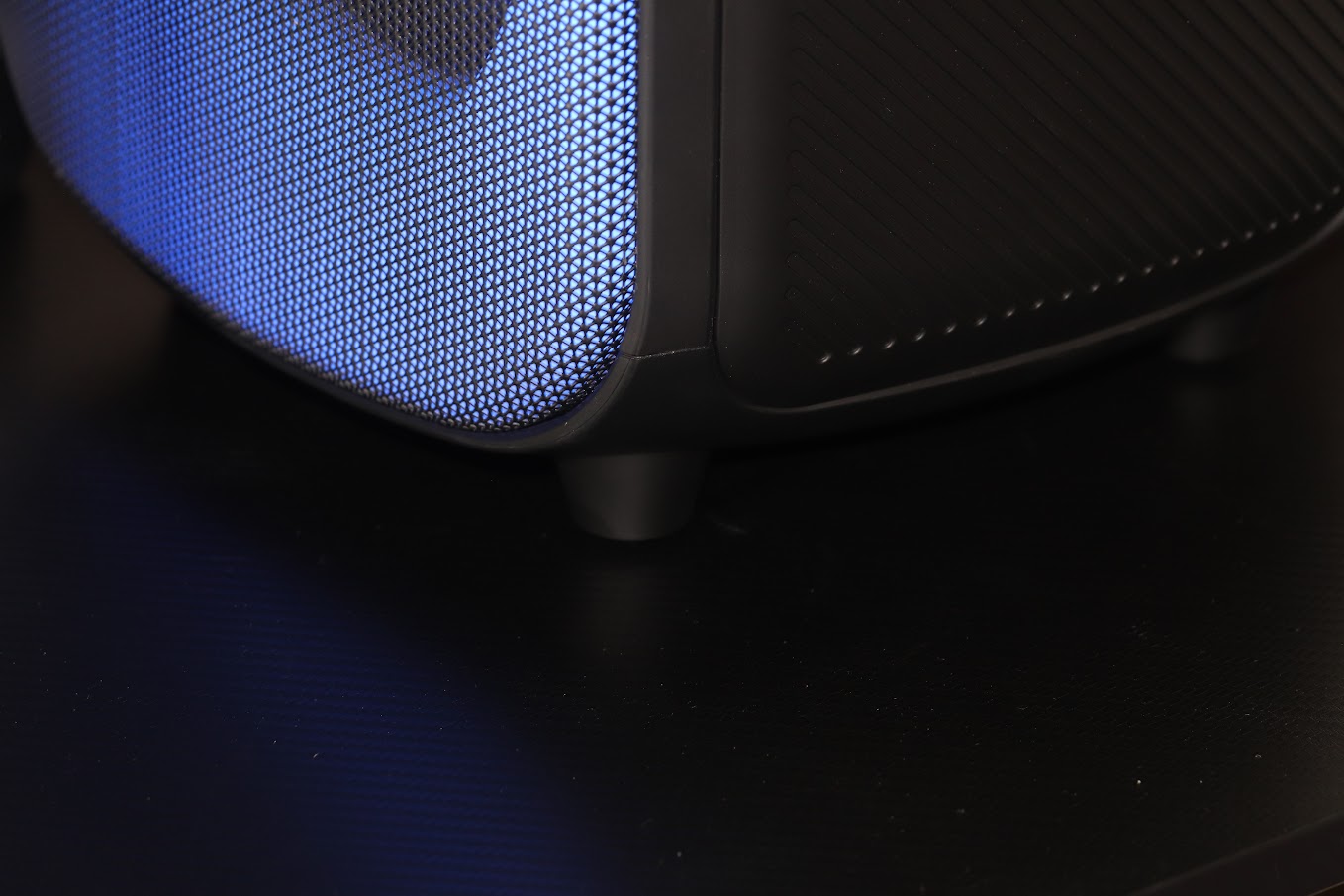Portable-speaker-system-REAL-EL-X-760
