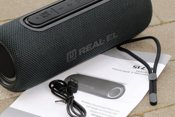 REAL-EL_X-715_portable_acoustics