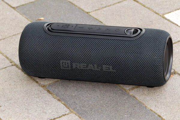 REAL-EL_X-715_portable_acoustics