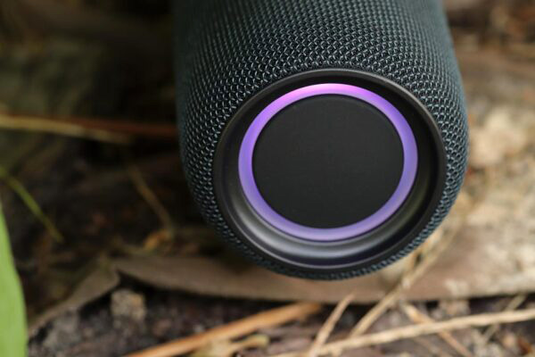 REAL-EL_X-715_portable_acoustics