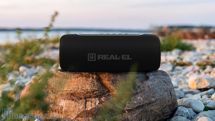 REAL-EL_X-715_portable_acoustics
